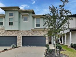 featured image of 4022 Champlain Way