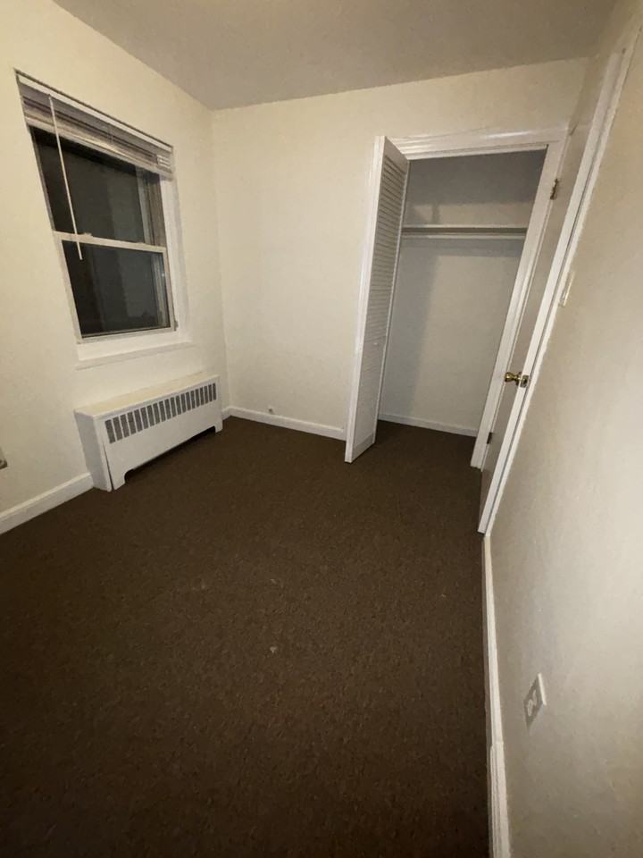 842 Saratoga StreetUnit 1 #842-1 - Photo 3 of 7