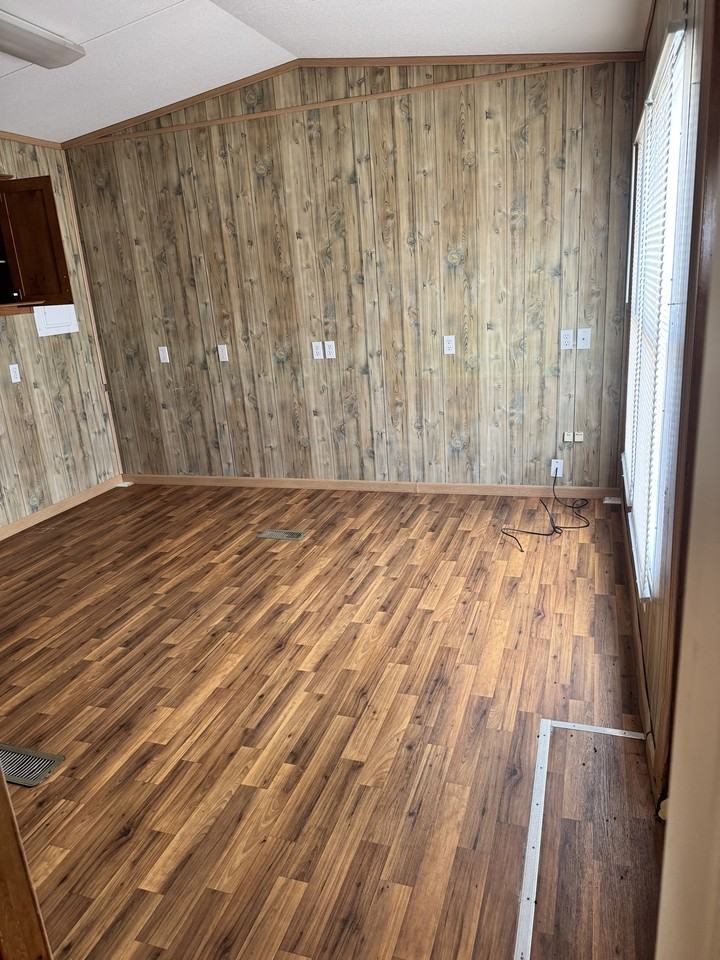 104 Dax Rd #1 - Photo 5 of 10