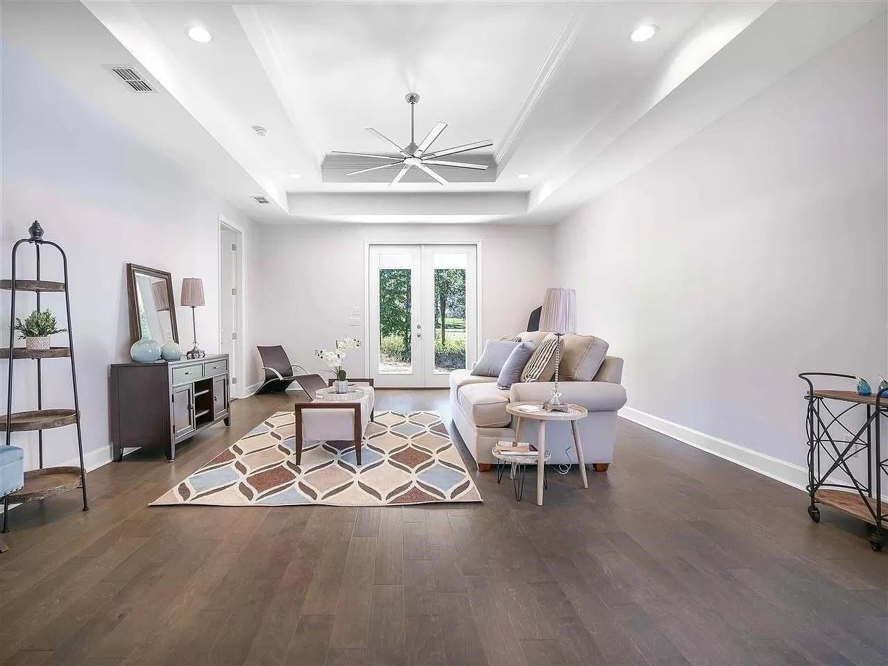 4482 River Breeze Ln - Photo 2 of 16