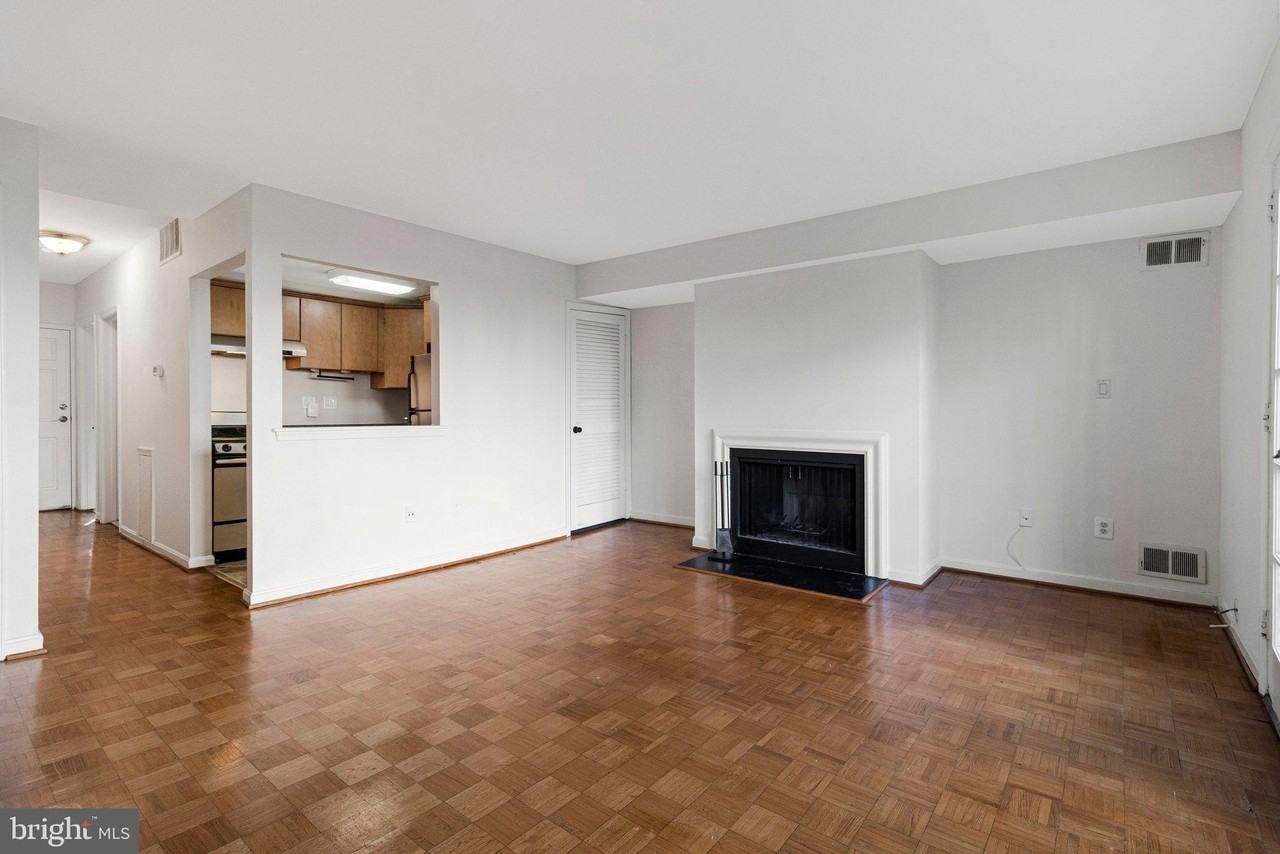 1248 C St Se Unit A #A - Photo 5 of 15