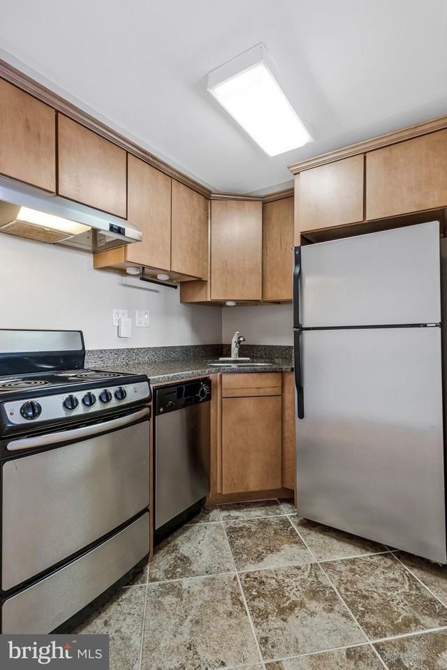 1248 C St Se Unit A #A - Photo 7 of 15