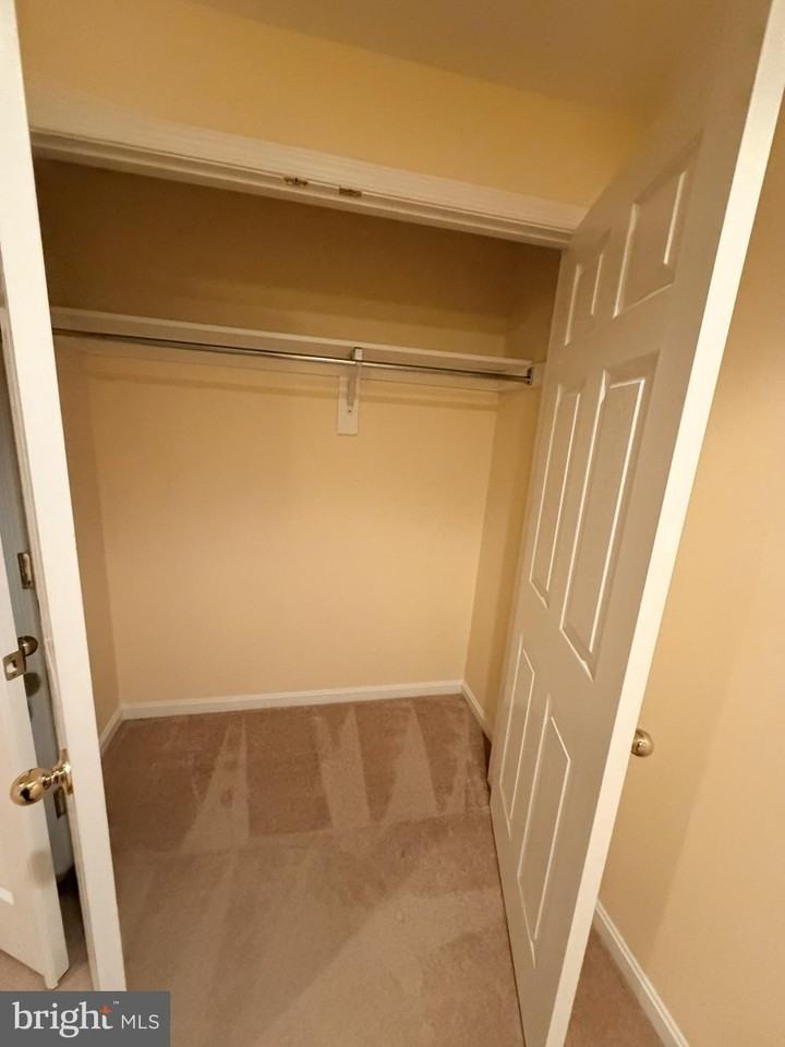 8050 Settle Ct Unit B #B - Photo 2 of 7