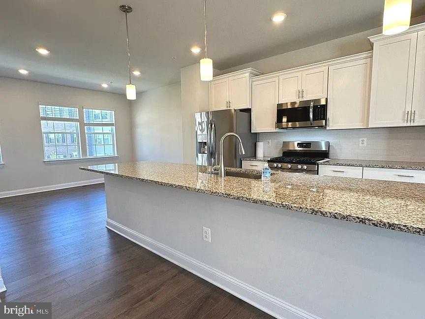 7585 Marston Way - Photo 5 of 22