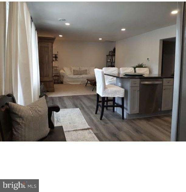 229 Oakland Ave - Photo 5 of 21