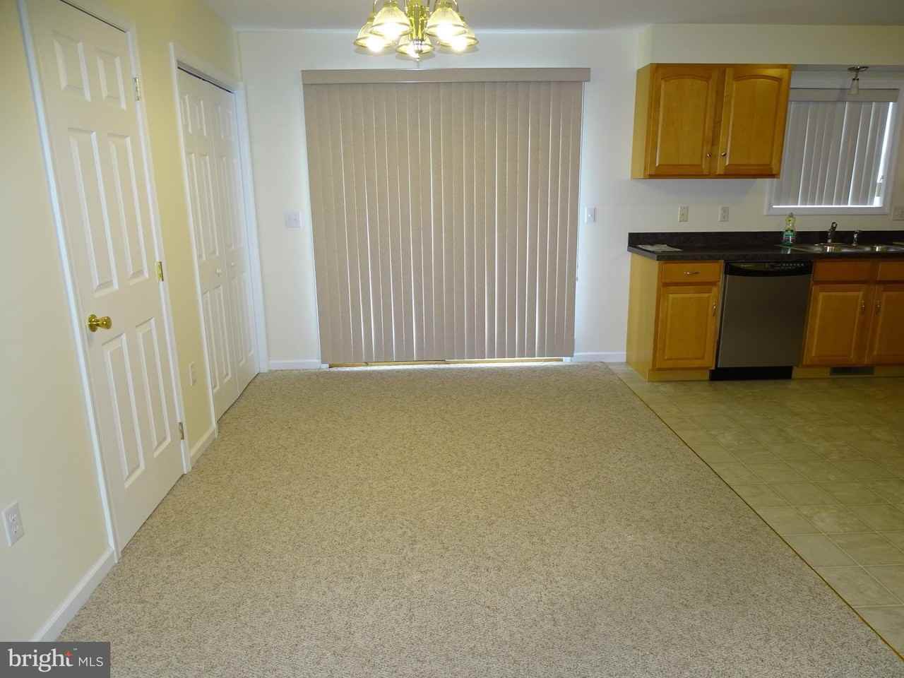 10 Fairview Ave - Photo 7 of 28