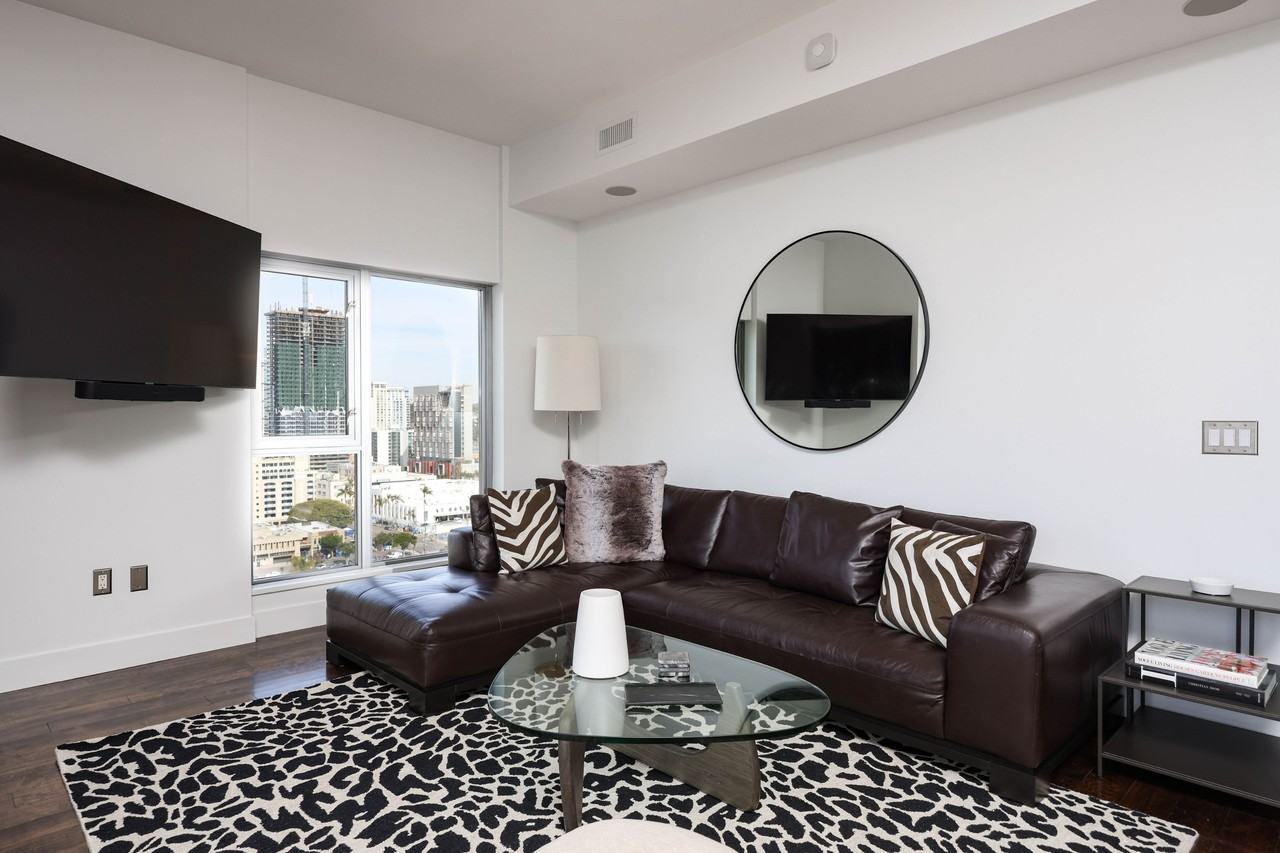 575 Sixth Avenue - LTR - 1706 #1706 - Photo 3 of 15