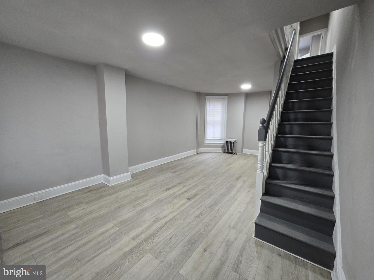 66 N Hirst St - Photo 2 of 26