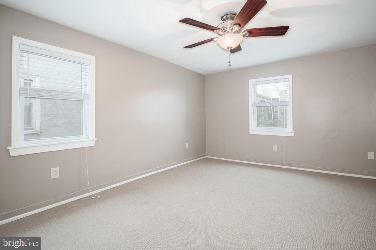 2220 Fitzwater St Unit 2 #2 - Photo 5 of 11