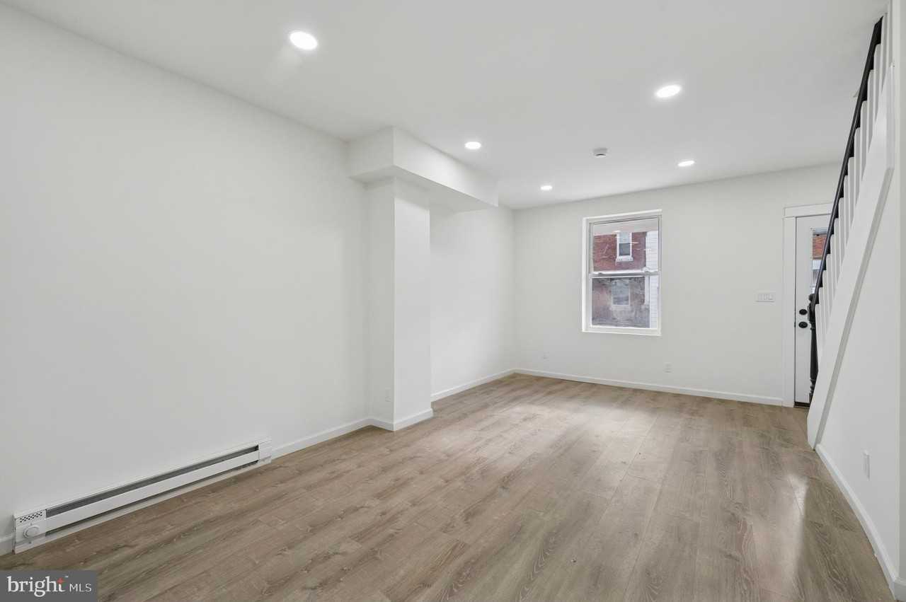 5929 Spring St - Photo 4 of 15