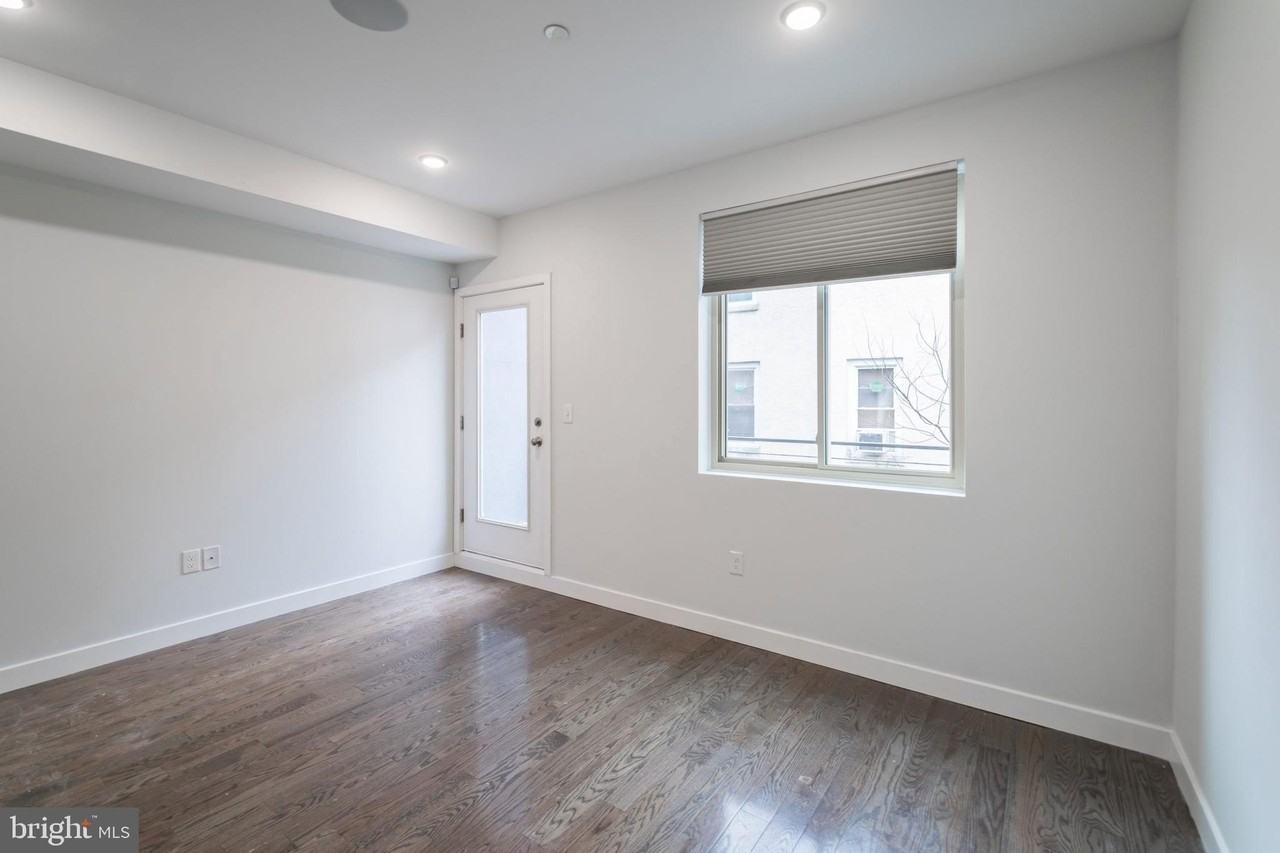 627 W Oxford St Apt 2 #2 - Photo 7 of 14