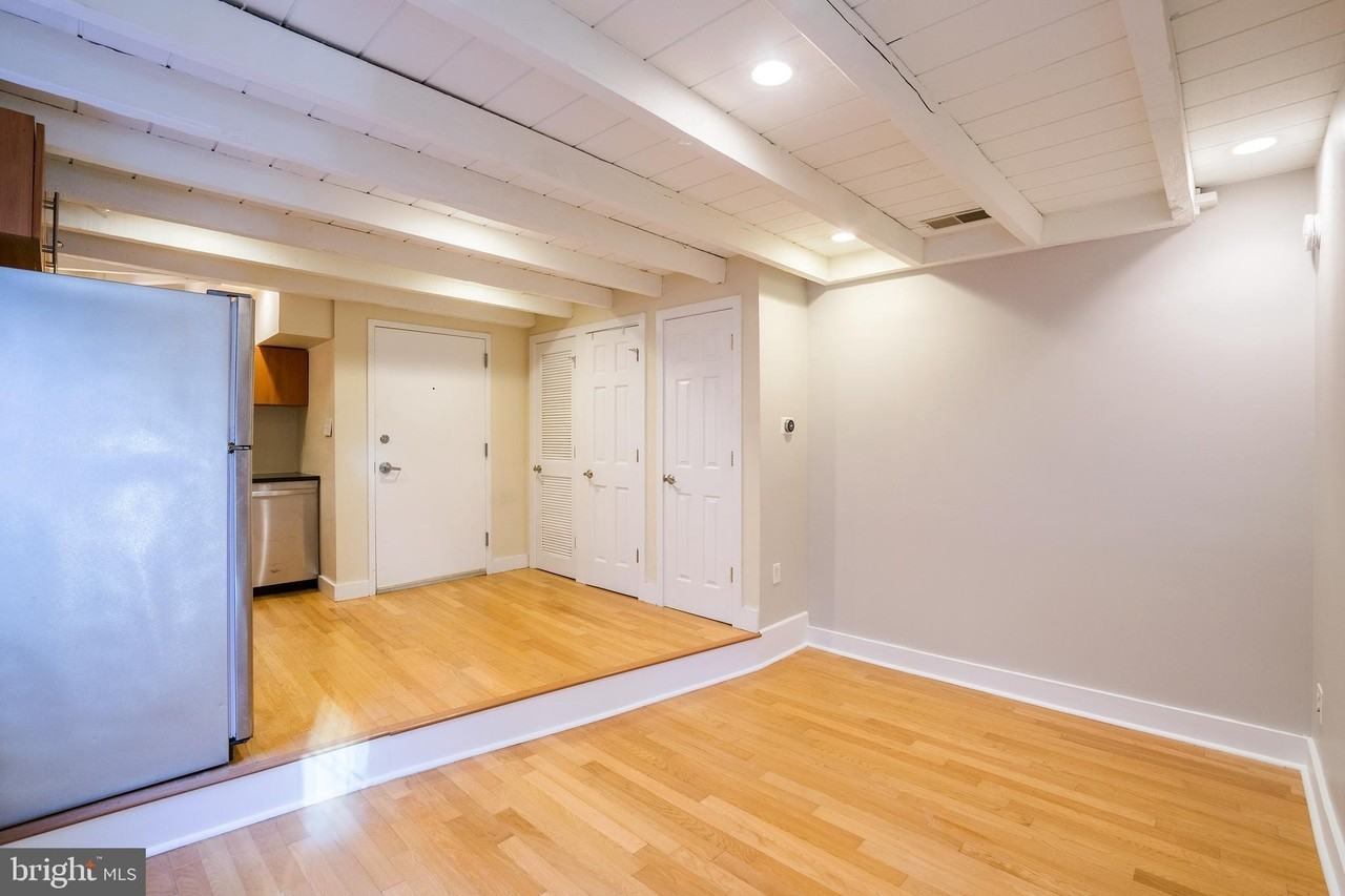 1431 Spruce St Apt 3r #3R - Photo 4 of 14