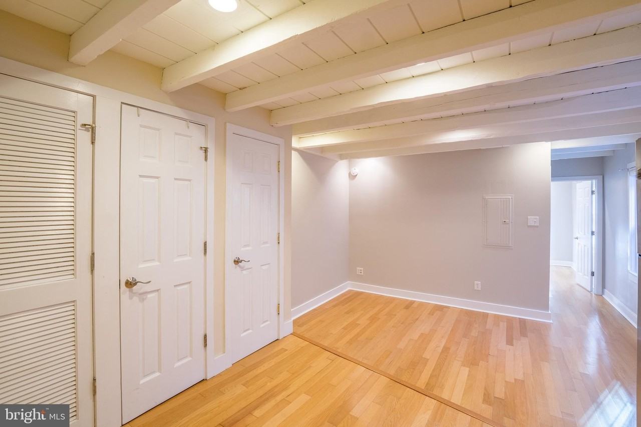 1431 Spruce St Apt 3r #3R - Photo 5 of 14