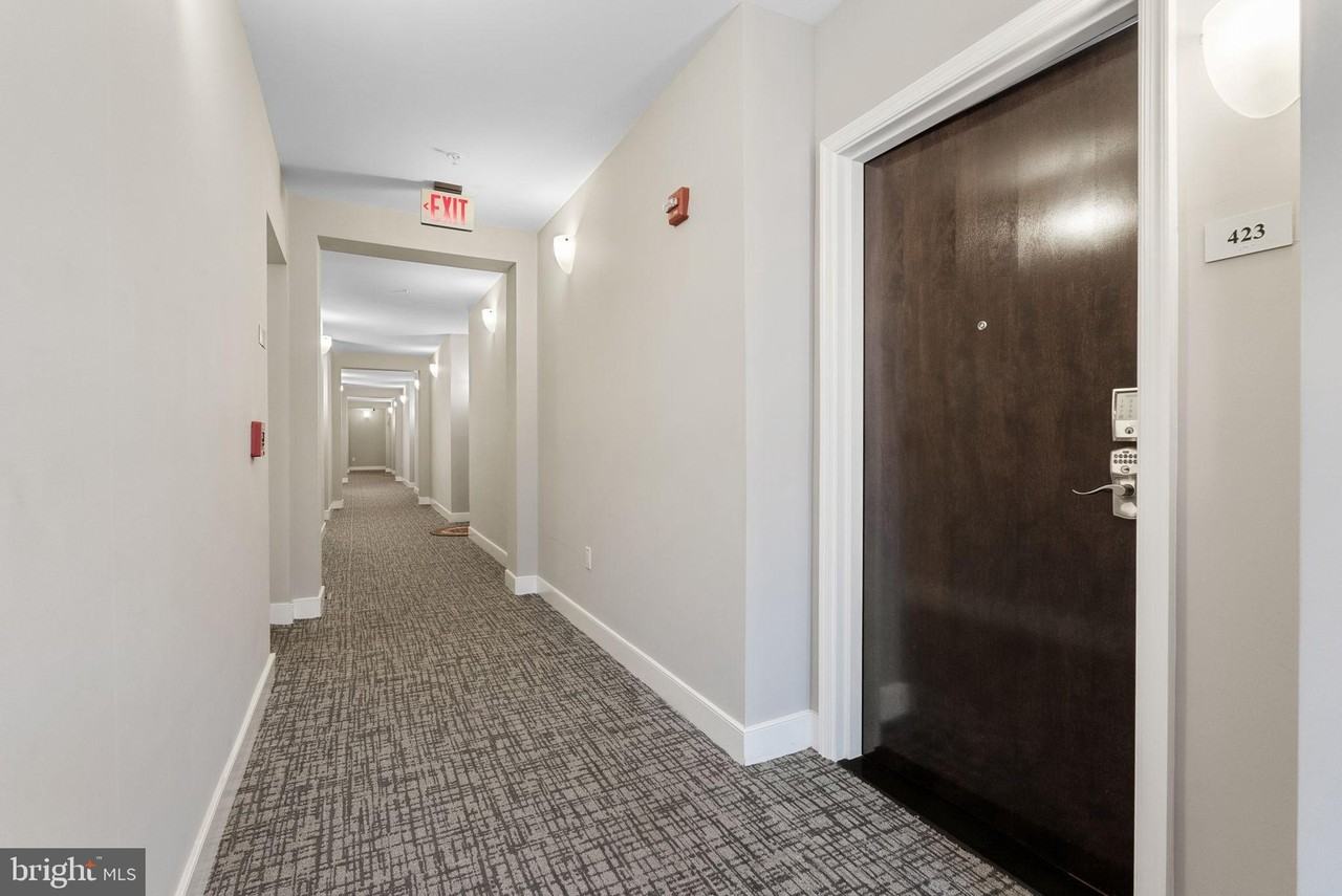 1418 N Rhodes St Unit B423 #B423 - Photo 4 of 36