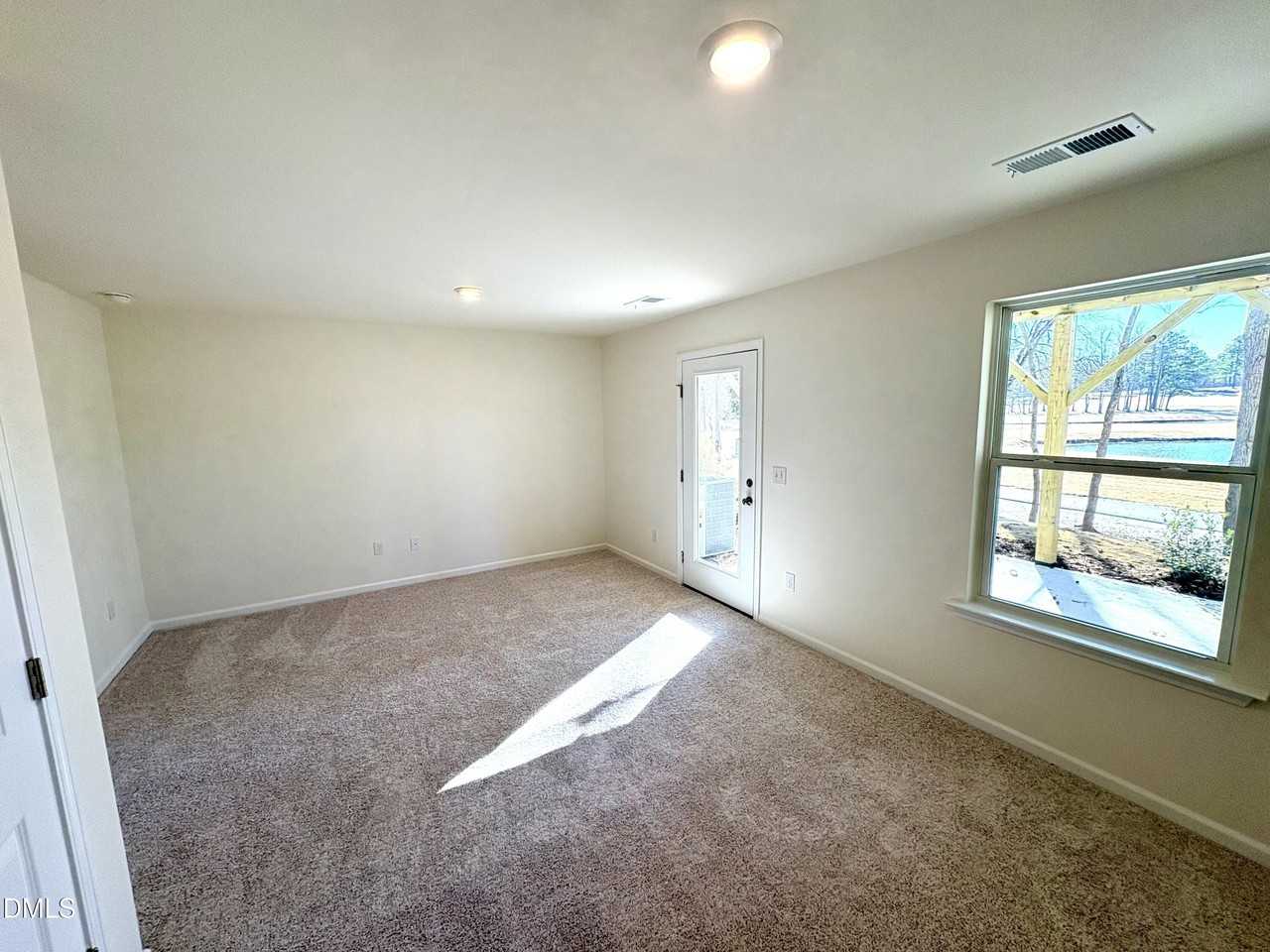 721 Parc Townes Dr - Photo 4 of 25