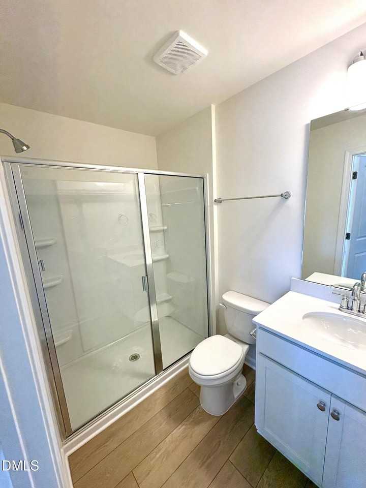 721 Parc Townes Dr - Photo 5 of 25