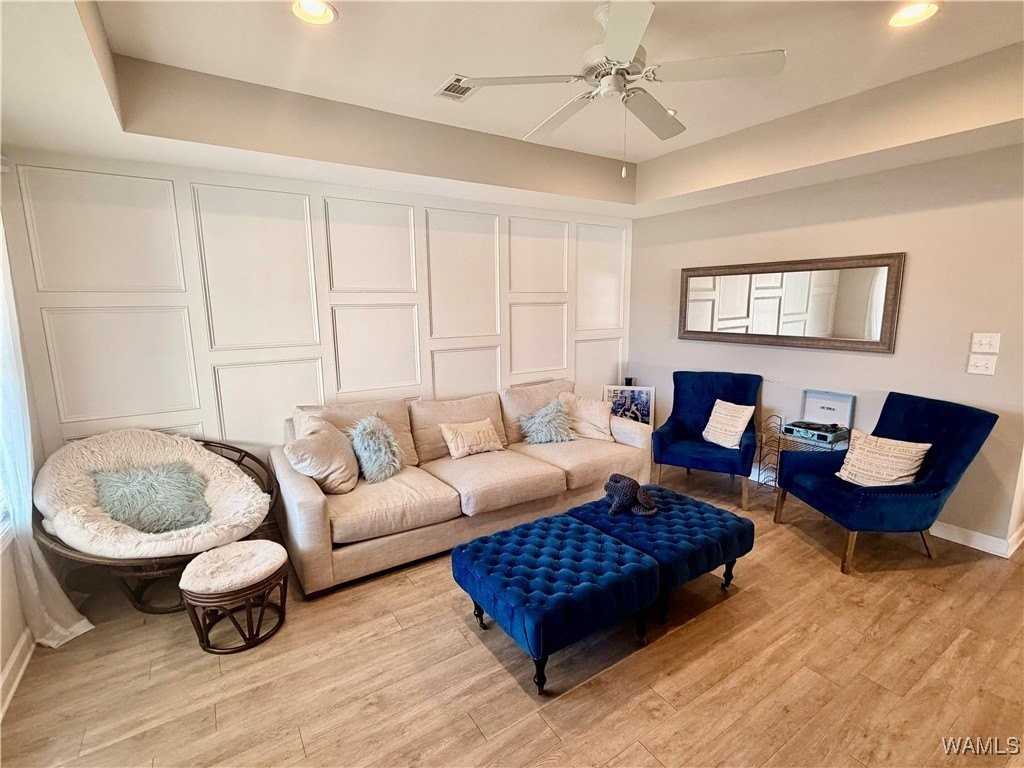 6633 Cooperstown Cir - Photo 4 of 8