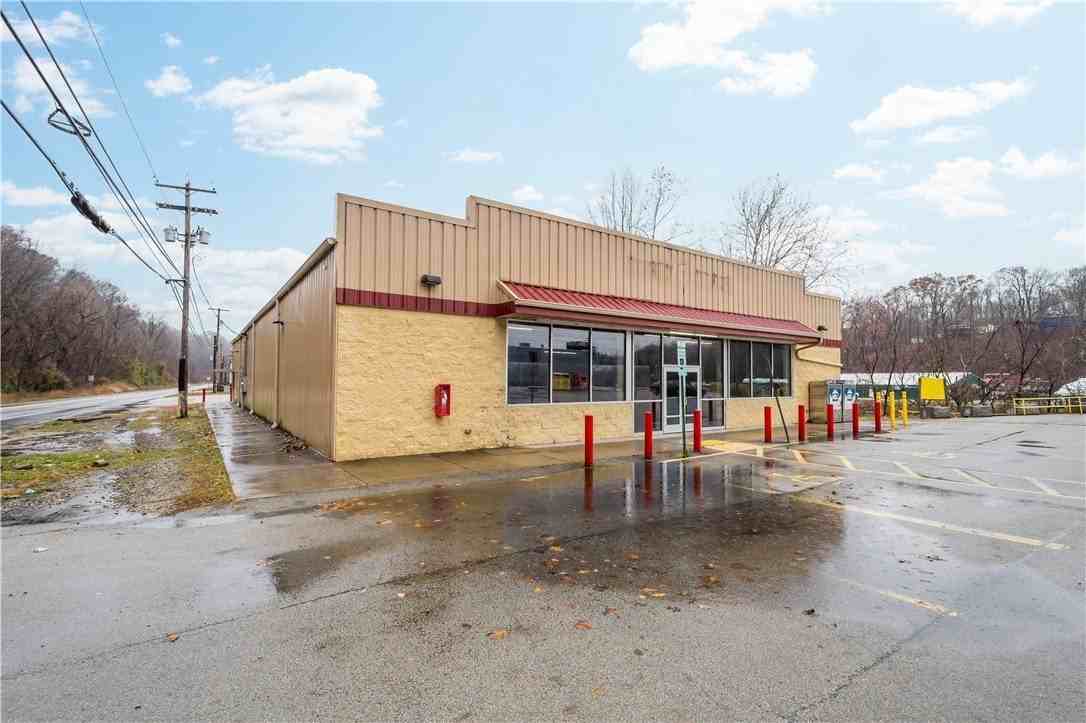 26 Front St - Photo 2 of 25