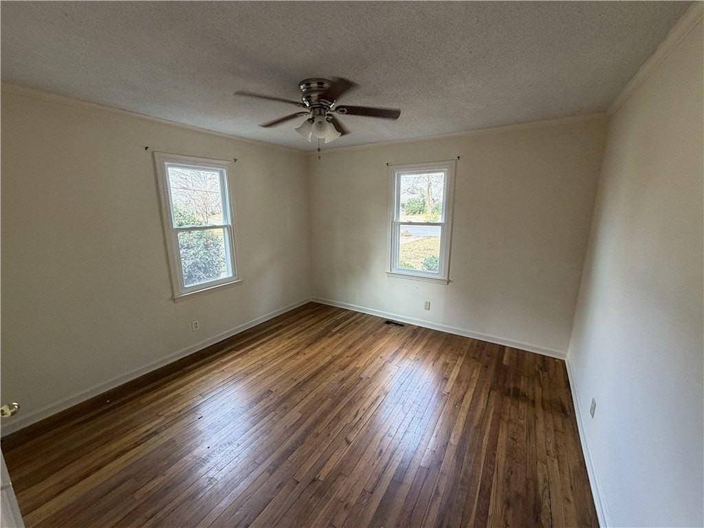 217 Whitehall Rd - Photo 3 of 11