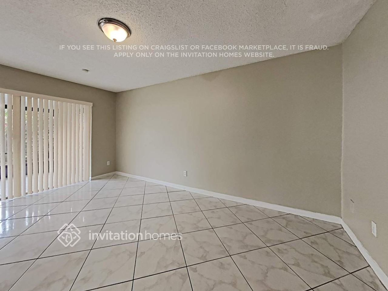 3715 Nw 107th Ter - Photo 6 of 21