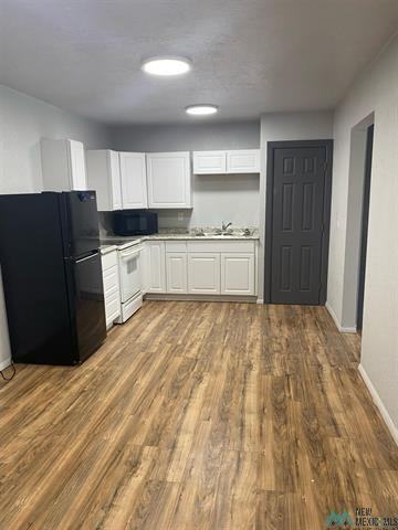 Bullock Ct - Photo 3 of 6