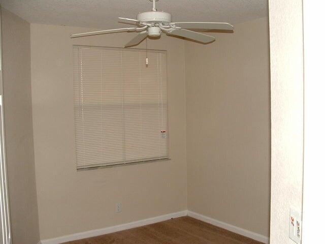 2904 Hidden Hills Rd - Photo 4 of 10