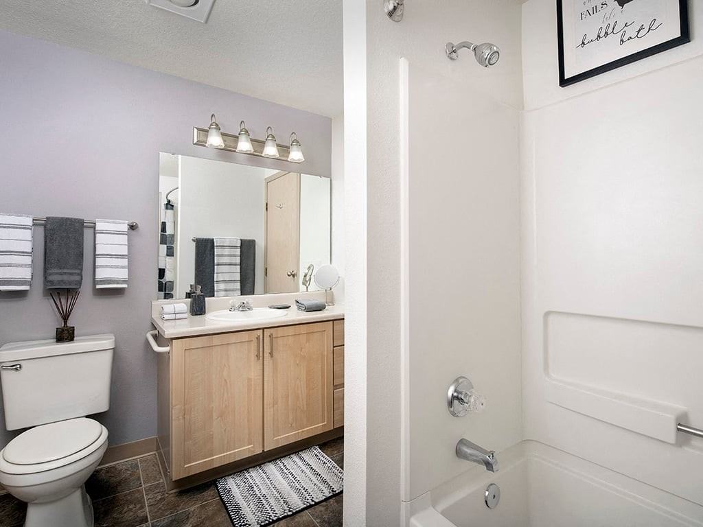 Rivergreens Apartments - Photo 7 of 55