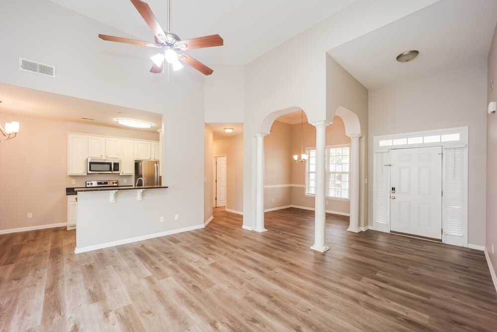 54 Cottage Ln - Photo 5 of 17