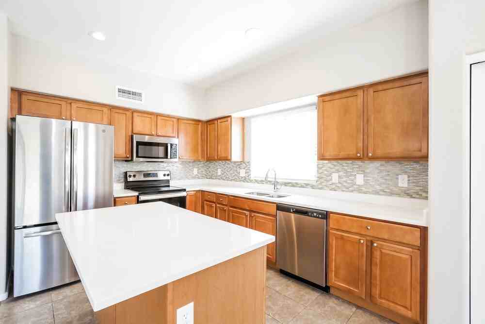 9913 E Emelita Ave - Photo 7 of 17