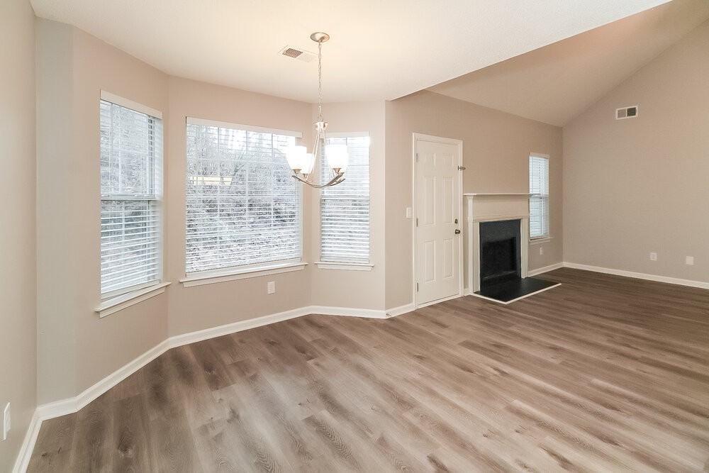 1567 Isleworth Cir - Photo 6 of 16