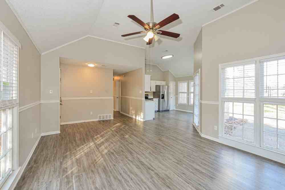 4520 S Germantown Rd - Photo 5 of 16