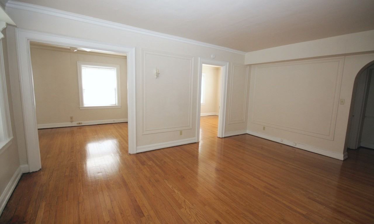 Stanton Apartments - Photo 3 of 9