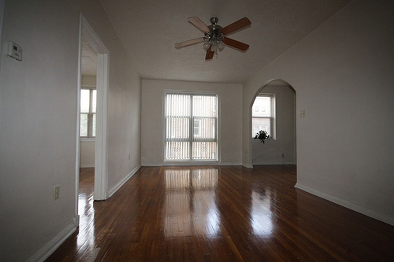 Stanton Apartments - Photo 7 of 9