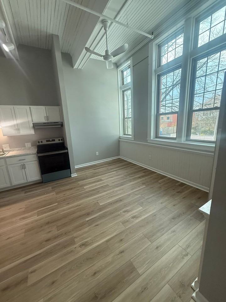 41 Beaver Street - Photo 2 of 20