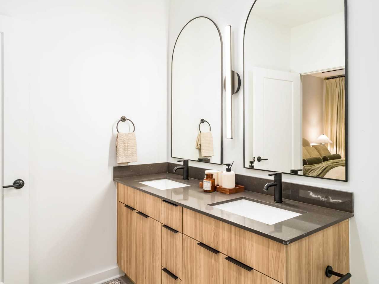 Modera Nations - Photo 3 of 46