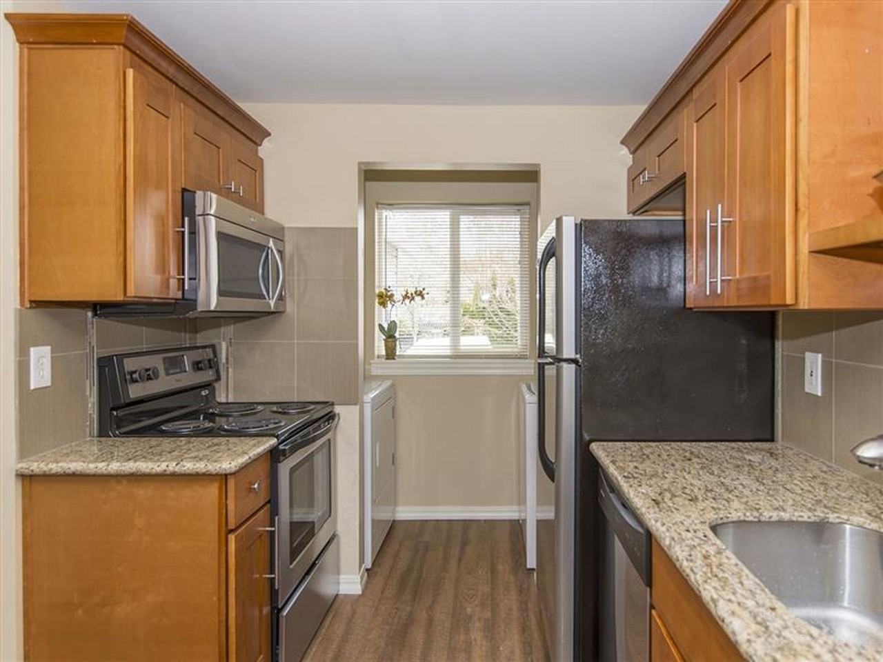 17685 Nw Concordia Ct #6 - Photo 2 of 23