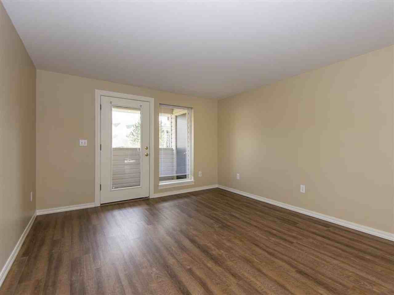 17685 Nw Concordia Ct #6 - Photo 6 of 23