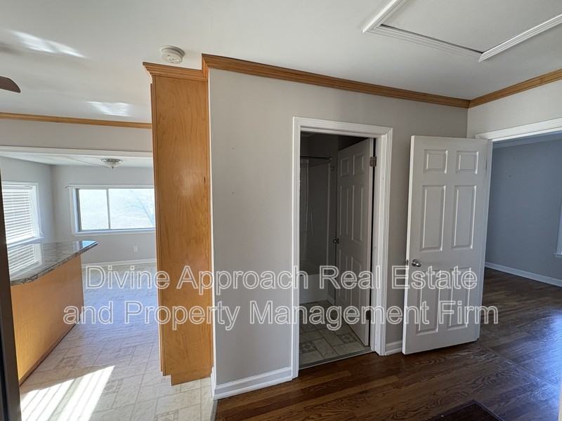 126 Concord Highland Dr - Photo 3 of 15