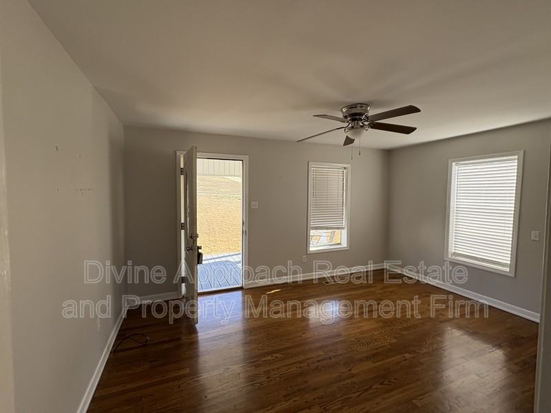 126 Concord Highland Dr - Photo 7 of 15