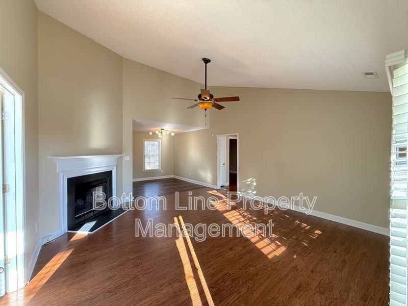 6401 Currywood Pl - Photo 3 of 22