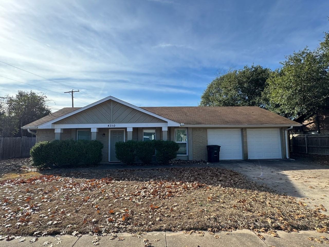 4310 Prairie Dr - Photo 2 of 30