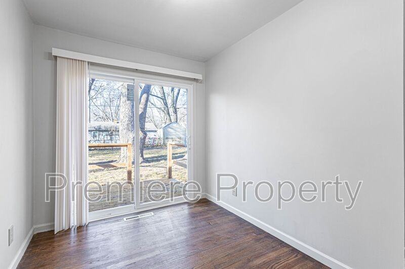 7306 Elm Ave - Photo 7 of 16