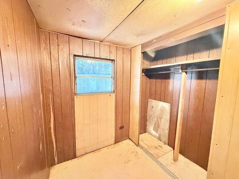 531 Amber St #GLE - Photo 4 of 8