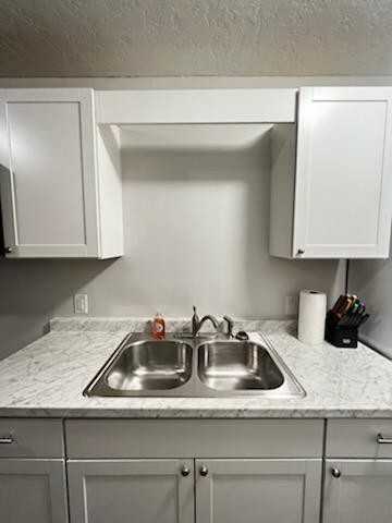 1050 Scott Street - Photo 3 of 8