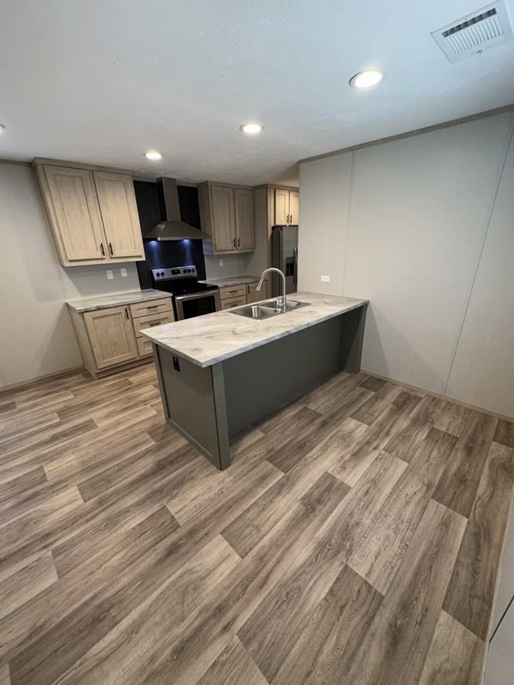 TJ's MHP - Photo 3 of 12