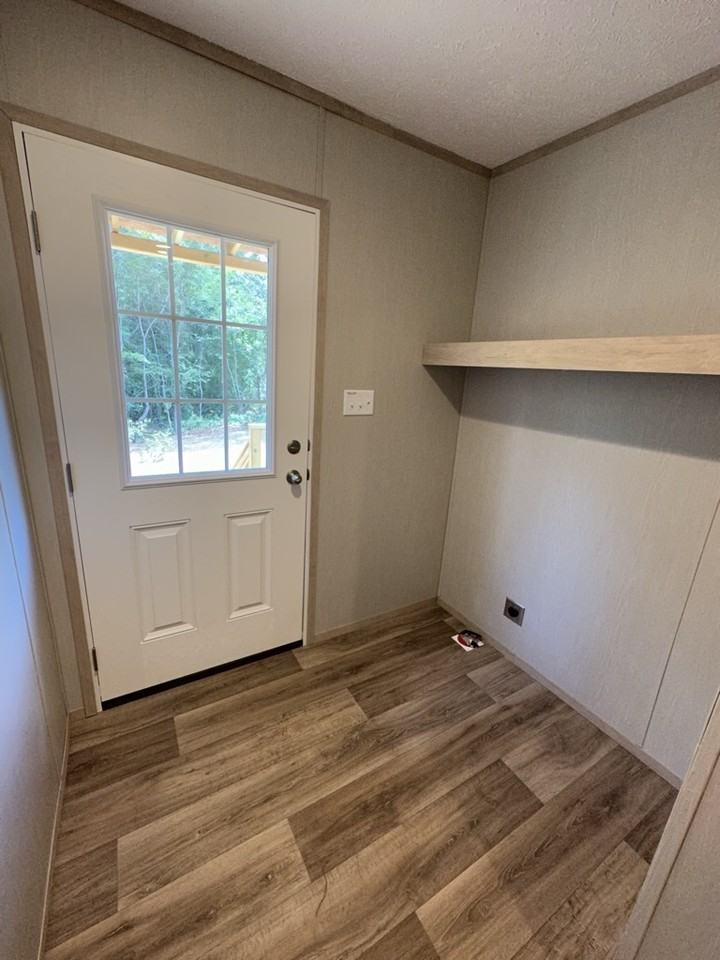 TJ's MHP - Photo 6 of 12