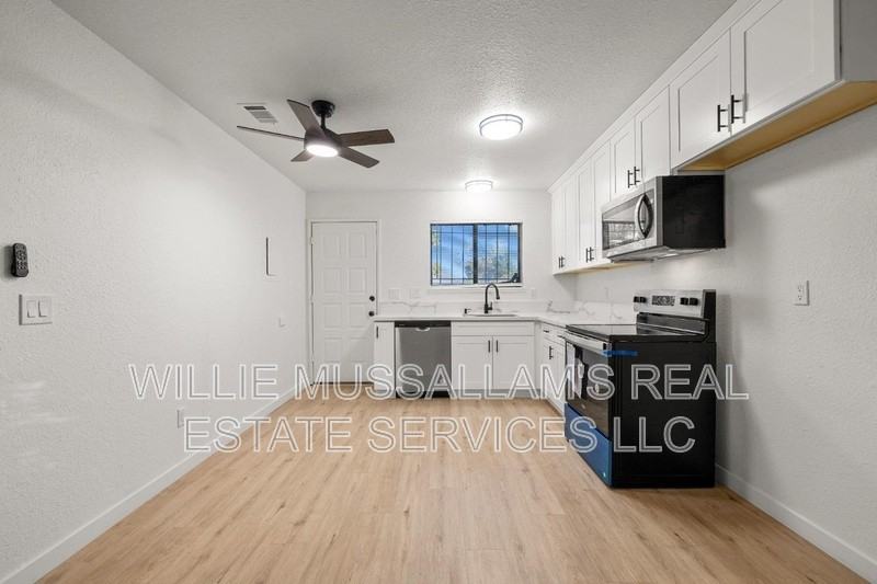 1220 South Ave - Photo 4 of 11