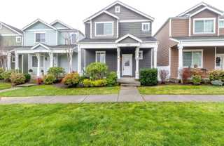 4529 Mckinley St Ne - Photo 1 of 1