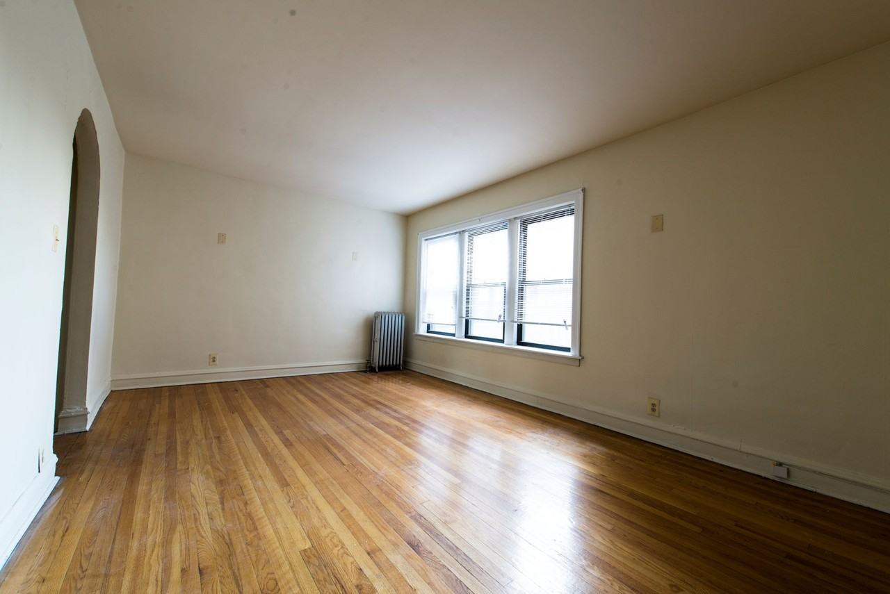 1514-20 W 77th Chicago, IL 60620 - Photo 4 of 15