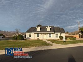 featured image of 1345 Santa Clara Pkwy